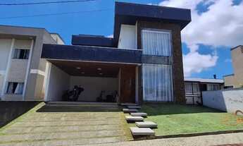 Imagem: Casa em condomínio fechado com alto padrão