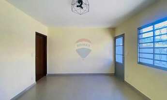 Imagem 7: Casa com 3 Dormitórios (1 Suíte) -Botucatu/SP