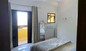 Imagem 3: Oportunidade - Casa Sobrado - Parque dos Ipês - 4 Dormitórios - 183m²