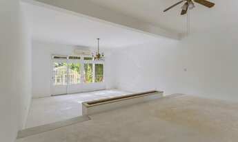 Imagem 5: PORTO ALEGRE - Casa Padrão - Três Figueiras