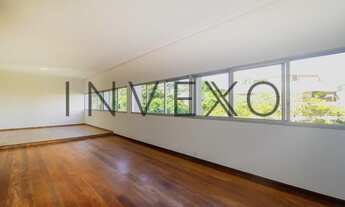 Imagem 3: Apartamento para venda possui 155 metros quadrados com 4 quartos em Lagoa - Rio de Janeiro