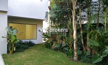 Imagem 2: Sobrado em Condomínio Fechado para Venda, possui 950 metros, 4 suites, 6 vagas,e frente ao