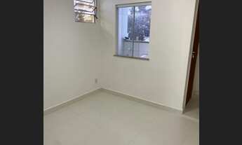 Imagem 4: Quarto e sala - Av . Canavieras