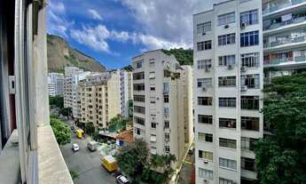 Imagem 3: Apartamento para venda possui 330 metros quadrados com 4 quartos em Copacabana - Rio de Ja