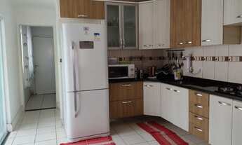 Imagem 4: Casa de alvenária com ótima localização para venda no bairro Cajuru - Curitiba - PR