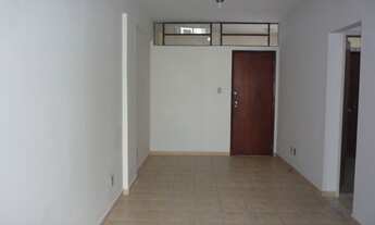 Imagem 2: MORE NO CENTRO DA CIDADE, MAS EM UMA RUA TRANQUILA