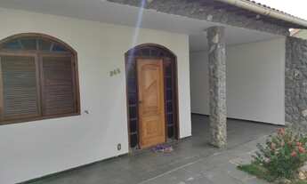 Imagem 2: Casa para aluguel com 268 metros quadrados com 4 quartos em Sagrada Família - Belo Horizon