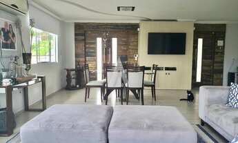 Imagem 7: Sobrado Averbado com 4 quartos, sendo 1 suíte com closet, à venda no Anita Garibaldi - 950