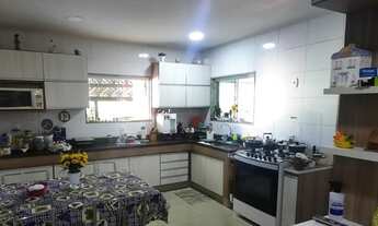 Imagem 7: 400 mts da Casa do Alemão, Incríveis 550 metros Quadrados, 4 Quartos, 100% Documentada, Co