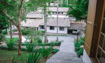 Imagem 1: Aluga-se Linda casa no Condomínio Algarve GRANJA VIANA R$ 16.600,00 - PACOTE