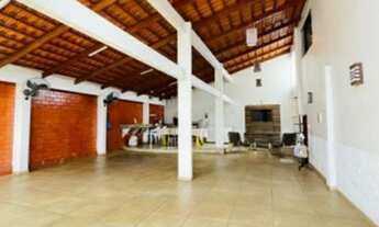 Imagem 3: Alugo sobrado ótima localização/ com piscina !?