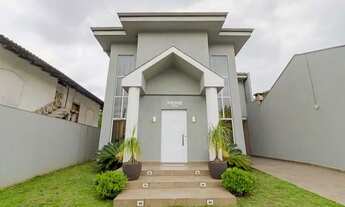 Imagem 2: CASA COM 4 QUARTOS E AMPLO QUINTAL NAS MÊRCES