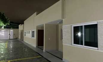 Imagem 2: ALUGO CASA 2/4C/SUITE COND FECHADO - CAPIM MACIO - CAVALCANTE IMÓVEIS