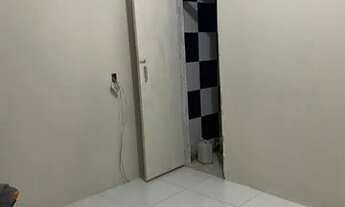 Imagem 2: Alugo Kitnet p 2 Pessoas no Vicente Pinzon