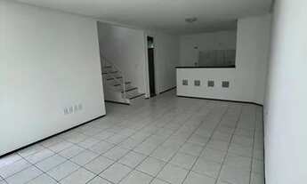 Imagem 6: Casa duplex na Cidade dos Funcionários