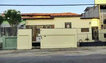 Imagem: Casa ampla próxima ao colégio militar