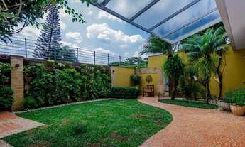 Imagem 3: Casa linda em terreno grande com vista para chacara flora!