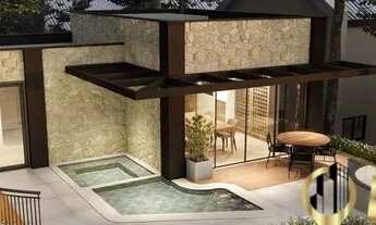 Imagem 2: Casa à venda no bairro Nogueira - Petrópolis/RJ