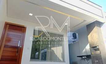 Imagem: Casa a venda com 3 quartos, sendo 1 suíte