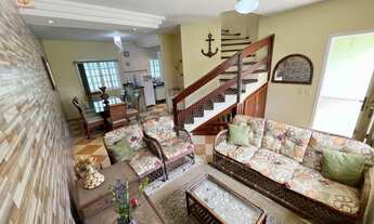 Imagem 2: Sobrado para Venda em Bertioga, Centro, 4 dormitórios, 1 suíte, 2 banheiros, 3 vagas