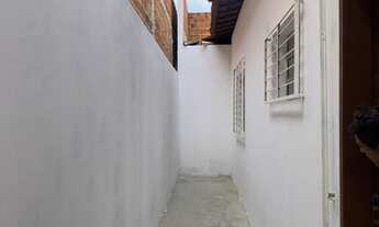 Imagem 7: Aluga-se casa no Bair DNER (junco), próx. ao colégio Machado de Assis