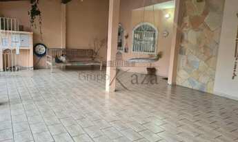 Imagem: Casa para venda possui 200 metros quadrados