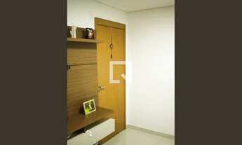 Imagem 3: Apartamento à Venda - Cabral, 2 Quartos, 46 m2