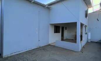 Imagem: Casa com 2/4 Prox ao DAIA