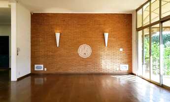 Imagem: Casa Térrea - 4 Dormitórios - Locação