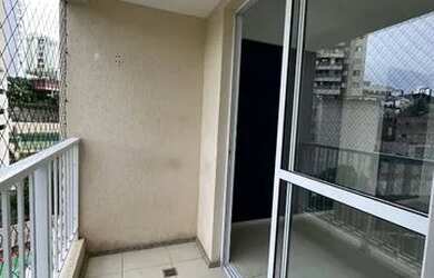 Imagem 2: Apartamento 2/4 , 1 suíte e varanda - City Park ( Acupe de Brotas