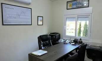 Imagem 4: Casa de Condomínio com 3 Quartos e 4 banheiros à Venda em Cotia