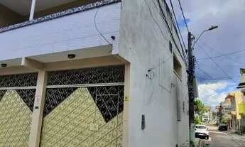 Imagem: DR. VIANNA ALUGA CASA DE 2 PAVIMENTOS NA