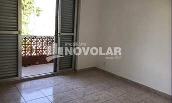 Imagem: Sobrado 2 quartos varanda com sacada