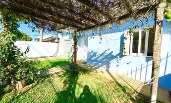 Imagem 3: Linda casa com 2 dormitórios e 2 vagas de garagem