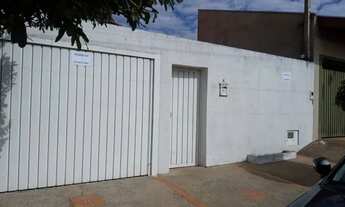 Imagem 4: VENDE-SE CASA Casa com 2 dormitórios