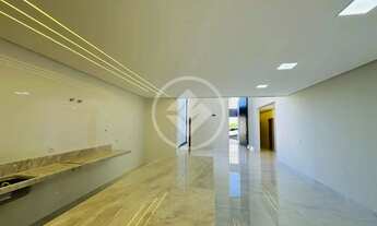 Imagem 7: Sobrado com 4 suítes, piscina aquecida e área gourmet no Condomínio do Lago. codigo: 12133