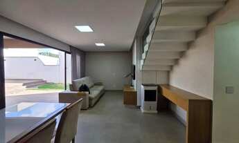 Imagem 4: Sobrado mobiliado em condomínio fechado para locação e venda, Jardins Capri, Senador Caned