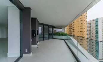 Imagem 4: Apartamento Revenda no Epic, 03 Suítes, 04 Vagas, Varanda Com Churrasqueira, Batel, Curiti