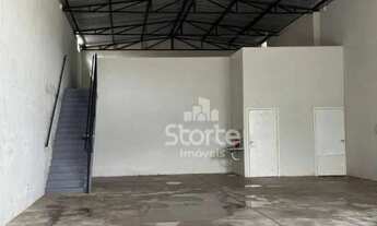 Imagem 4: Galpão para alugar, 257 m² por R$ 5.500/mês - Tabajaras - Uberlândia/MG