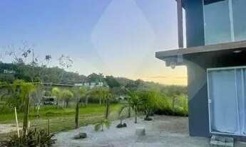 Imagem 3: Casa com 1000 m² de terreno e 4 Apartamentos, na Praia da Ferrugem Garopaba SC