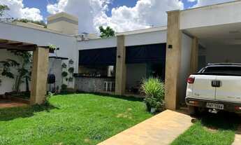 Imagem 2: Casa Residencial Paraíso Senador Canedo 300M²