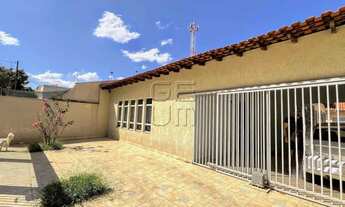 Imagem 3: Casa térrea a venda ao lado da Avenida Higienópolis - 360m2 terreno