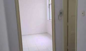 Imagem 4: Apartamento com 1 dormitório à venda, 45 m² por R$ 165.000,00 - Centro - Niterói/RJ