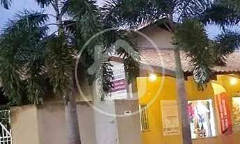 Imagem: CASA TÉRREA COM EDÍCULA E SALA COMERCIAL