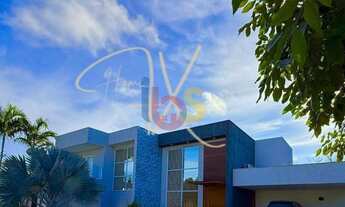 Imagem: Casa de alto padrão individual no Cond