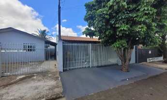 Imagem 5: Casa para Venda em Londrina, Conjunto Farid Libos, 4 dormitórios, 1 suíte, 3 banheiros, 4