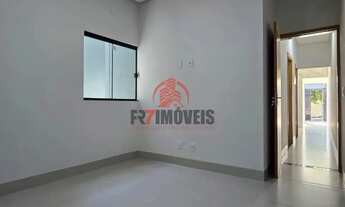 Imagem 7: Linda casa! 2 Quartos sendo 1 Suíte - Toda no Porcelanato com rodapé embutido - Estrela Da