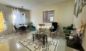 Imagem: Casa com 3 quartos, 2 vagas, à venda, a/c