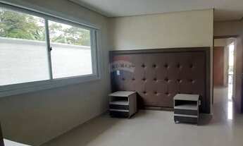 Imagem 4: Reserva das Flores com 3 quartos, sendo 1 suíte terreno amplo de 450m2