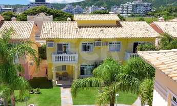 Imagem: Casa em Condomínio 3 dorm. Sendo 1 suíte